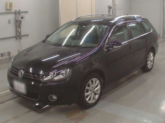 10016 Volkswagen Golf variant 1KCAV 2013 г. (CAA Tokyo)